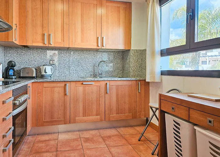 3 Bedroom Townhouse Sunset Golf Estepona