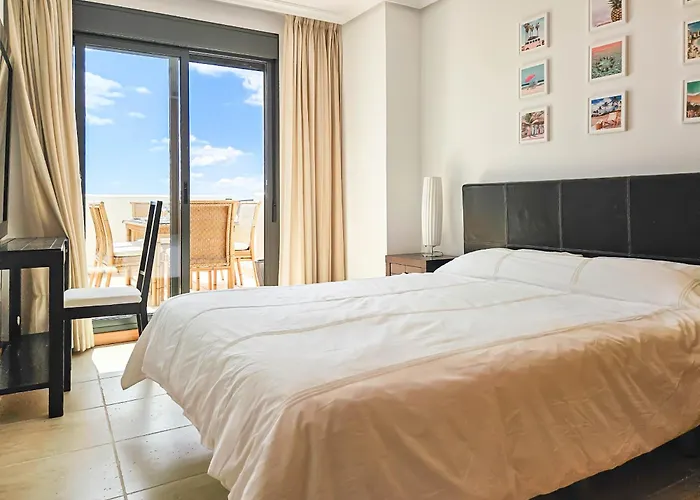 Casa de Férias 3 Bedroom Townhouse Sunset Golf Estepona