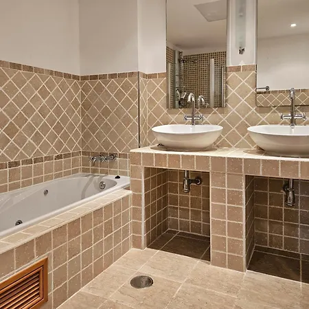 3 Bedroom Townhouse Sunset Golf Сasa de vacaciones Estepona