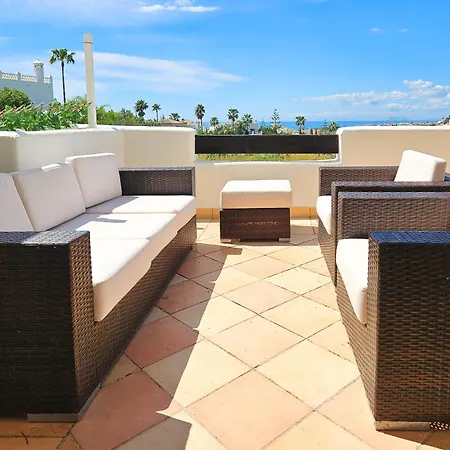 3 Bedroom Townhouse Sunset Golf Holiday home *