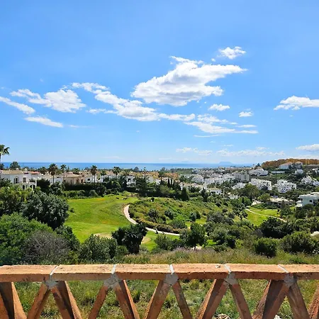 Holiday home 3 Bedroom Townhouse Sunset Golf Estepona