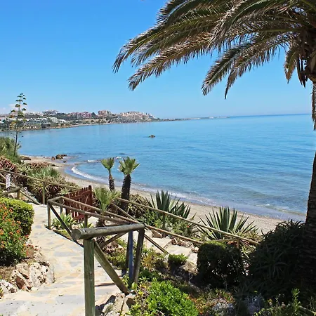 Holiday home 3 Bedroom Townhouse Sunset Golf Estepona