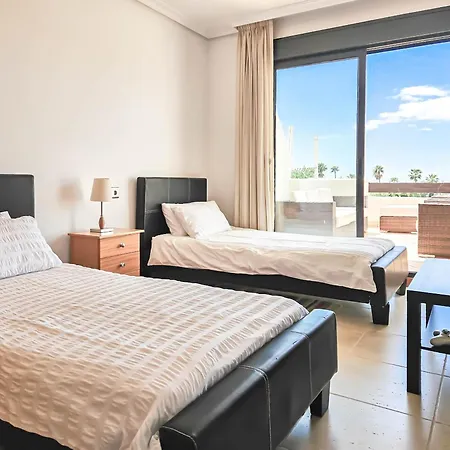 3 Bedroom Townhouse Sunset Golf *