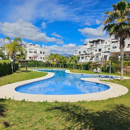 3 Bedroom Townhouse Sunset Golf Эстепона