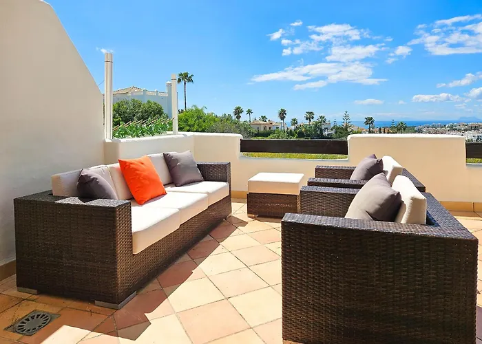 3 Bedroom Townhouse Sunset Golf * Estepona