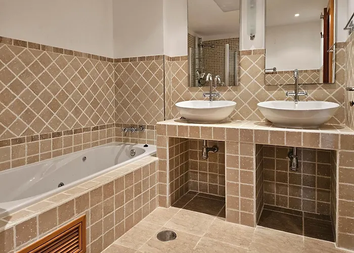 3 Bedroom Townhouse Sunset Golf Tatil Evi Estepona